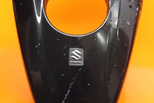 17-21 SUZUKI M109R VZR1800 OEM GAS TANK CAP COVER TRIM PANELCOWL FAIRING