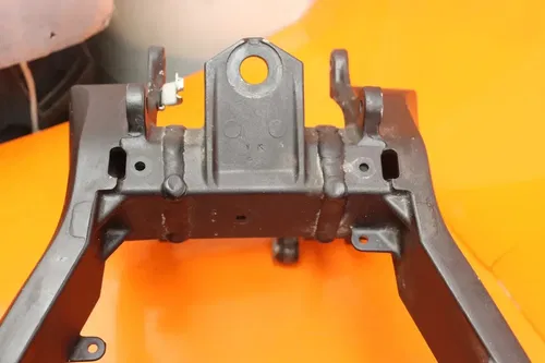 2006-2007 SUZUKI GSXR 600 750 OEM STRAIGHT FRAME CHASSIS RACE/STUNT ONLY