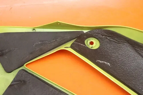 2007-2008 KAWASAKI NINJA ZX6R OEM RIGHT MID UPPER SIDE FAIRING COWL PLASTIC