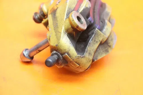 2004-2005 SUZUKI GSXR 600 750 OEM RIGHT LEFT FRONT BRAKE CALIPER SET CALIPERS