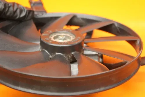 09-15 SUZUKI GSXR 1000 OEM ENGINE RADIATOR COOLING FAN