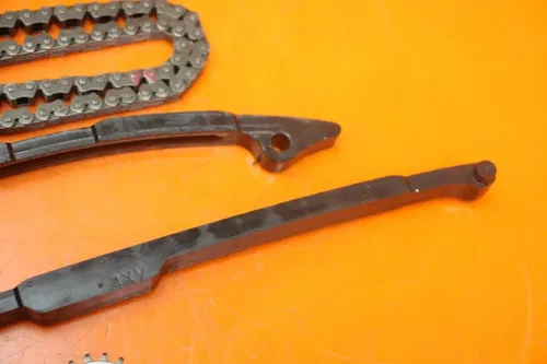 2002 2003 YAMAHA YZF R1 OEM CAM CHAIN WITH GUIDES 4XV-12251-00-00