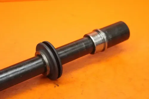 03-04 YAMAHA YZF R6 06-09 R6S OEM FRONT WHEEL RIM AXLE PIVOT BOLT