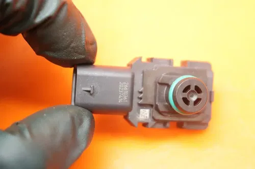 2021 DUCATI PANIGALE V4 OEM MAP MASS AIR FLOW PRESSURE SENSOR