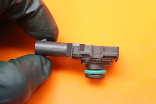 2021 DUCATI PANIGALE V4 OEM MAP MASS AIR FLOW PRESSURE SENSOR