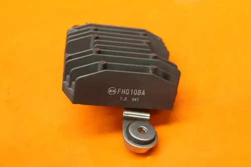 2006-2011 KAWASAKI NINJA ZX14 ZX14R OEM RECTIFIER VOLTAGE REGULATOR 21066-0771