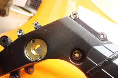 2003-2004 SUZUKI GSXR1000 STRAIGHT FRAME CHASSIS C 41100-18G01-YAP