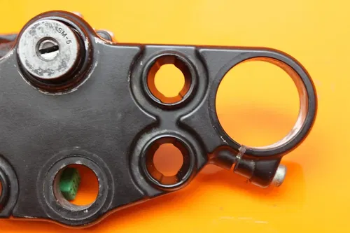 99-07 SUZUKI GSXR1300R BUSA OEM IGNITION LOCK *NO KEY* 37100-24F00