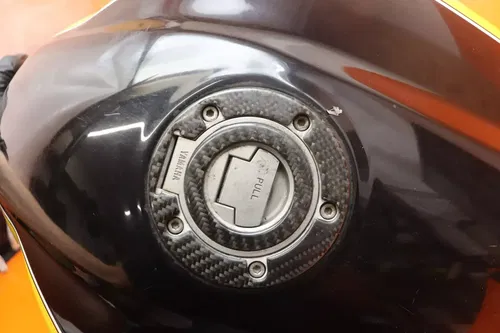 03-05 YAMAHA FZ1 OEM GAS TANK FUEL CELL PETROL RESERVOIR