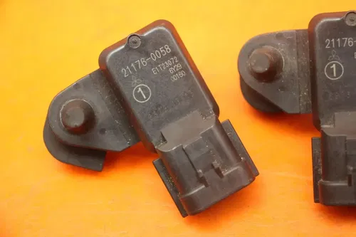 2007-2008 KAWASAKI NINJA ZX6R OEM MAP MASS AIR FLOW PRESSURE SENSOR SET