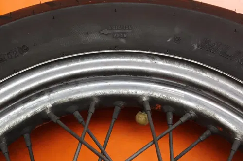 2002 Harley-Davidson Road King FLHR OEM STRAIGHT REAR WHEEL RIM W TIRE