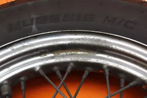 2002 Harley-Davidson Road King FLHR OEM STRAIGHT REAR WHEEL RIM W TIRE