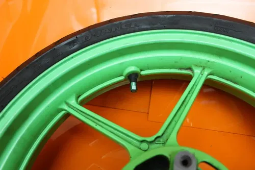2013-2017 KAWASAKI NINJA ZX6R OEM STRAIGHT FRONT WHEEL RIM W SHINKO TIRE