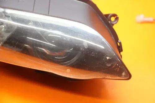 04 05 06 YAMAHA YZF R1 OEM FRONT HEADLIGHT HEAD LIGHT LAMP 5GJ-84397-00-00