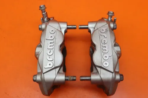 21-24 SUZUKI GSXR 600 750 BREMBO RIGHT LEFT FRONT BRAKE CALIPER SET CALIPERS