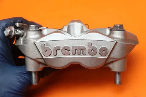 21-24 SUZUKI GSXR 600 750 BREMBO RIGHT LEFT FRONT BRAKE CALIPER SET CALIPERS