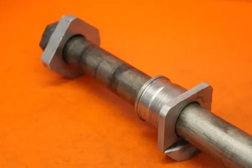 07-08 SUZUKI GSXR 1000 OEM REAR AXLE BACK WHEEL RIM PIVOT BOLT AXEL