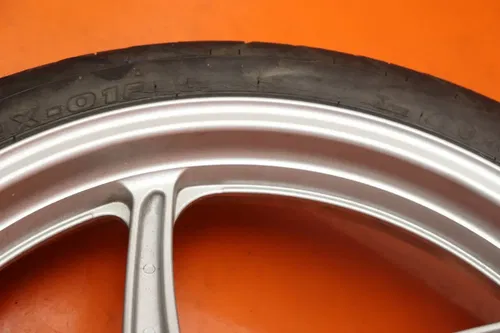 2011-2013 HONDA CBR 250R OEM STRAIGHT FRONT WHEEL RIM W TIRE
