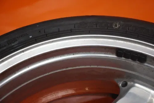 00-01 KAWASAKI NINJA ZX12R OEM STRAIGHT REAR WHEEL BACK RIM W TIRE