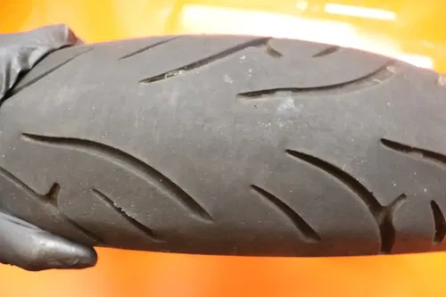 09-16 2015 SUZUKI GSXR 1000 OEM STRAIGHT FRONT WHEEL RIM W TIRE