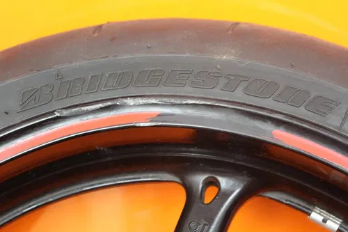 2019 2012-2021 SUZUKI GSXR 600 750 OEM FRONT WHEEL RIM W TIRE 54111-14J00-019