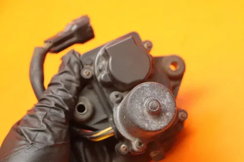 2010 DUCATI HYPERMOTARD 1100 EVO OEM EXHAUST VALVE SERVO MOTOR