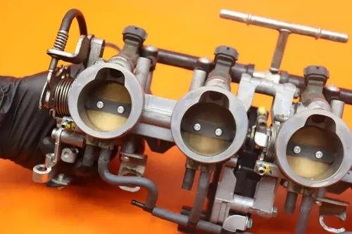 09-12 KAWASAKI NINJA ZX6R OEM MAIN FUEL INJECTORS / THROTTLE BODIES