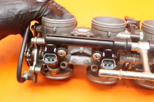 09-12 KAWASAKI NINJA ZX6R OEM MAIN FUEL INJECTORS / THROTTLE BODIES