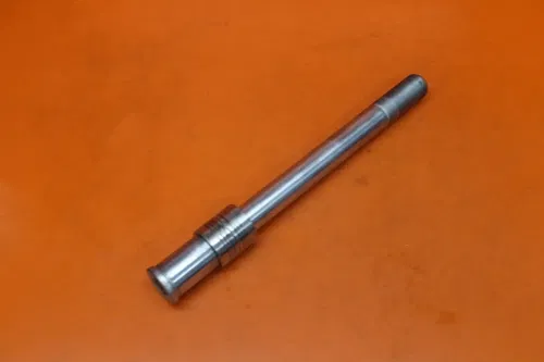 12-16 2016 KAWASAKI NINJA 650 OEM FRONT WHEEL RIM AXLE PIVOT BOLT