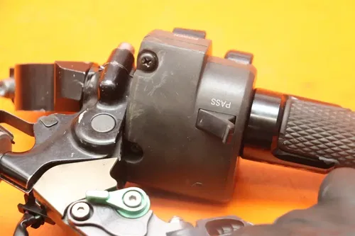 13-17 KAWASAKI NINJA ZX6R OEM LEFT CLIP ON HANDLE HORN SIGNALS SWITCH SWITCHES