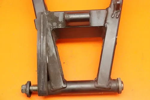 01-05 YAMAHA FZ1 OEM STRAIGHT REAR SWINGARM BACK SUSPENSION SWING ARM