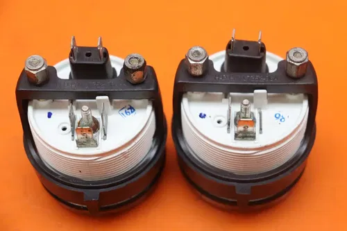 2005 HARLEY-DAVIDSON ELECTRA GLIDE OEM GAUGES METER SPEEDO TACH