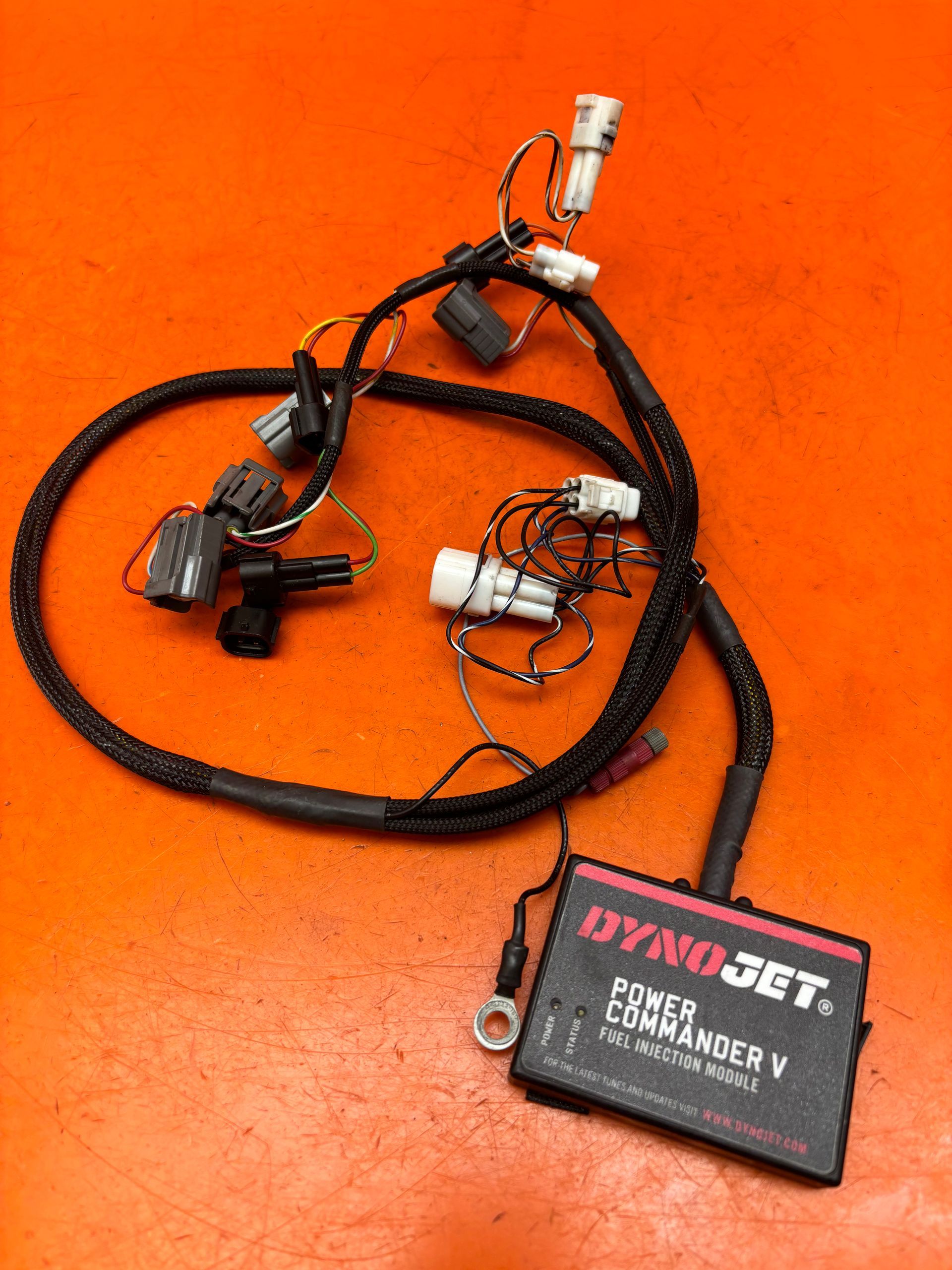 2017 SUZUKI GSXR 1000R DYNOJET POWER COMMANDER 5 FUEL INJECTION MODULE