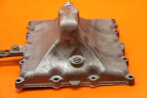 2004-2005 SUZUKI GSXR 600 750 OEM ENGINE MOTOR BOTTOM OIL PAN COVER
