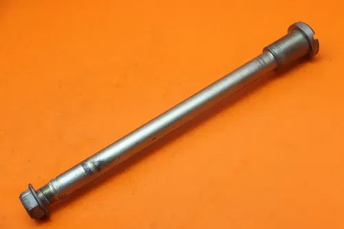 05-08 SUZUKI GSXR 1000 OEM REAR BACK SWINGARM BOLT SUSPENSION PIVOT AXLE