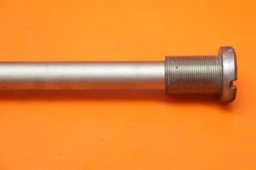 05-08 SUZUKI GSXR 1000 OEM REAR BACK SWINGARM BOLT SUSPENSION PIVOT AXLE