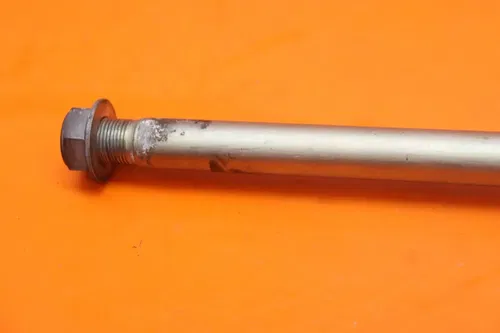 05-08 SUZUKI GSXR 1000 OEM REAR BACK SWINGARM BOLT SUSPENSION PIVOT AXLE