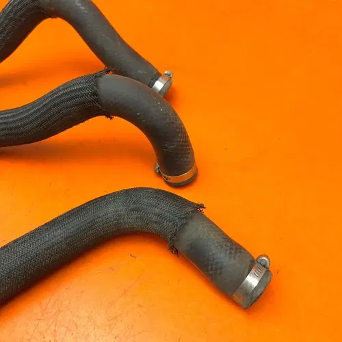 12-16 2013 SUZUKI GSXR 1000 OEM RADIATOR HOSES ENGINE COOLANT WATER PIPES KIT