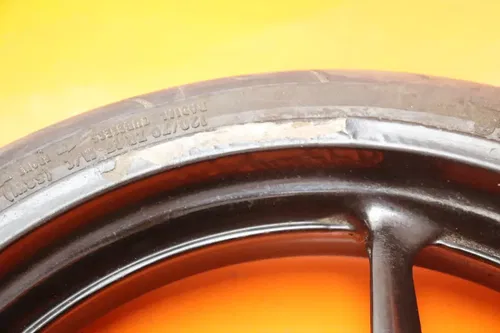 04-08 YAMAHA YZF R1 OEM FRONT WHEEL RIM W TIRE