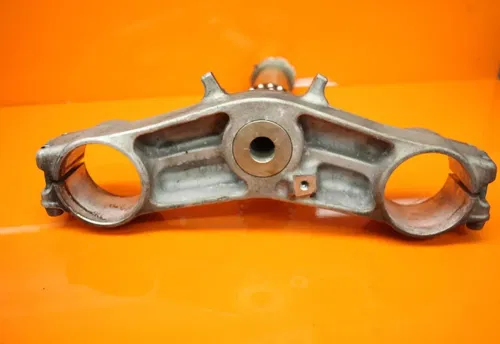2011-2015 KAWASAKI NINJA ZX10R OEM FRONT FORKS CLAMP LOWER TRIPLE TREE STEM