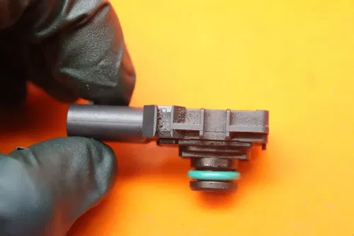 2021 DUCATI PANIGALE V4 OEM MAP MASS AIR FLOW PRESSURE SENSOR