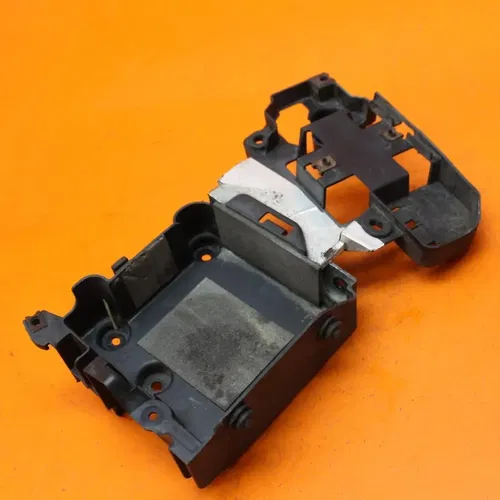 03-09 YAMAHA V STAR 1100 OEM BATTERY TRAY BOX HOLDER 5KS-2177G-00-00