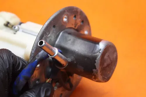 2008-2012 SUZUKI BUSA GSXR1300R OEM FUEL PUMP GAS PETROL SENDER UNIT