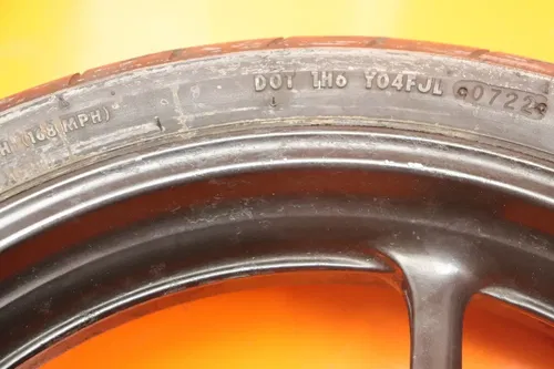 06-09 YAMAHA YZF R6S 03-09 R6 OEM FRONT WHEEL RIM W TIRE