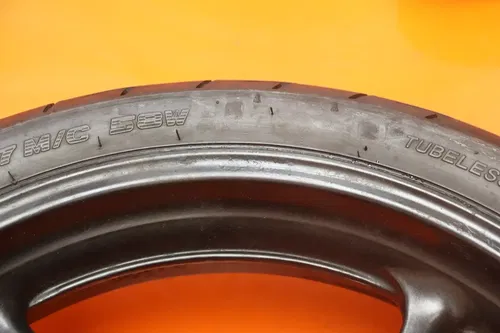 06-09 YAMAHA YZF R6S 03-09 R6 OEM FRONT WHEEL RIM W TIRE