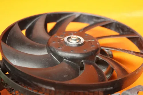 11-19 2017 SUZUKI GSXR 600 750 OEM ENGINE RADIATOR COOLING FAN