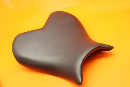 2022-2025 YAMAHA YZF R7 OEM FRONT DRIVERS SEAT PAD SADDLE PILLION