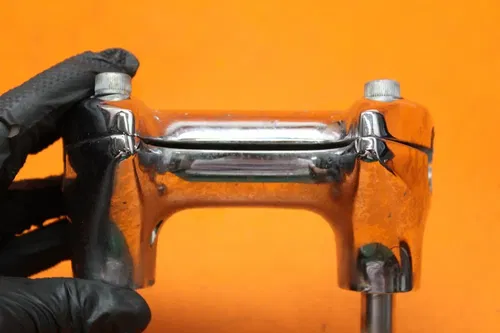 05-09 YAMAHA V STAR 1100 OEM HANDLEBAR RISERS 5VR-23441-00-00 5VR-23442-01-00