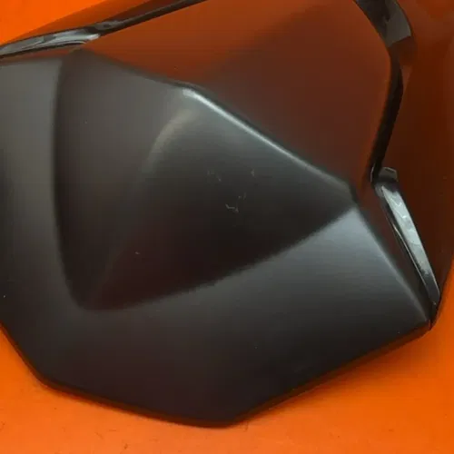 2009-2015 SUZUKI GSXR 1000 OEM REAR BACK SEAT SOLO COWL FAIRING COVER