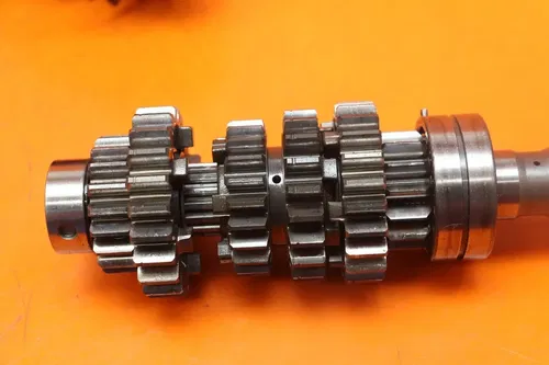 2004-2005 SUZUKI GSXR 600 750 OEM ENGINE MOTOR TRANSMISSION TRANNY GEARS